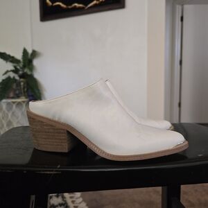 Dolce Vita Elegant White Women's Mules